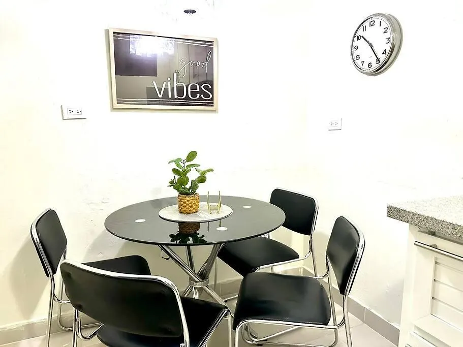 Villa Olimpica Estudio Santiago De Los Caballeros 0*,